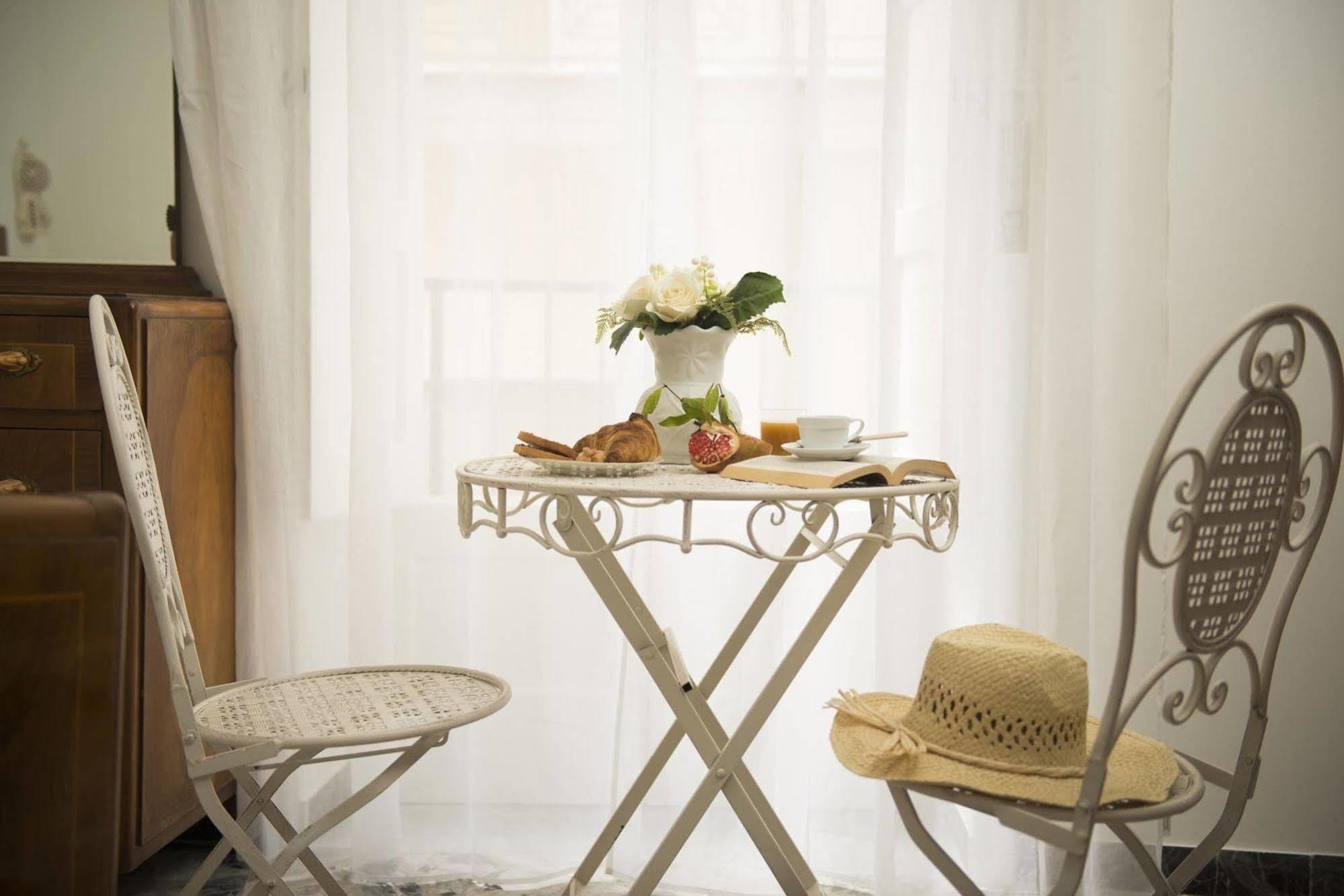 Dimora Cappuccini Guest House 奇斯泰尼诺 外观 照片