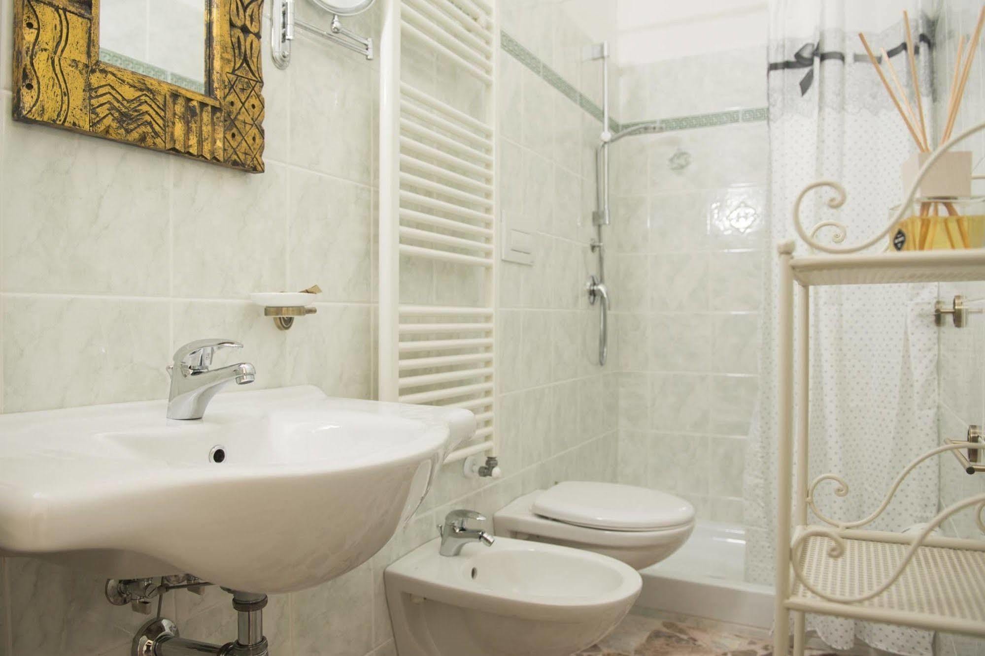 Dimora Cappuccini Guest House 奇斯泰尼诺 外观 照片